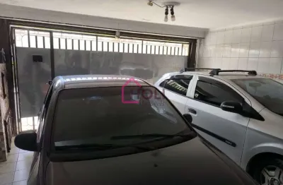 Imperdível oportunidade: Casa à venda em São Paulo-SP, Tatuapé, 3 quartos, 2 suítes, 2 salas, 3 banheiros, 2 vagas, 150m².