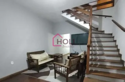 Casa à venda em São Paulo-SP, Vila Formosa: 5 quartos, 1 suíte, 2 salas, 3 banheiros, 2 vagas, 352m². Imperdível!