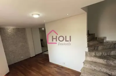 Imperdível Casa à Venda em São Paulo-SP, na Vila Matilde! 3 Quartos, 1 Suíte, 2 Salas, 2 Banheiros, 2 Vagas, 119m².