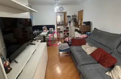 Venda de Apartamento com 3 Quartos na Vila Matilde - São Paulo-SP: 2 Salas, 2 Banheiros e 2 Vagas!