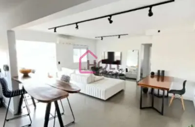 Oportunidade imperdível: Apartamento de 3 quartos na Mooca, São Paulo-SP, com 1 suíte e 2 vagas de garagem, 83m² de área.