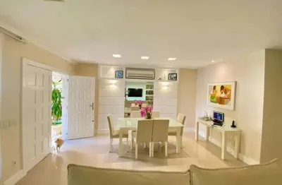 Casa em condomínio fechado com 5 quartos à venda na Rua Augusto Camossa Saldanha, 000, Barra da Tijuca, Rio de Janeiro