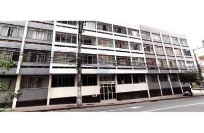 Oportunidade: apto charmoso quarto e sala no centro de jf disponível para locação