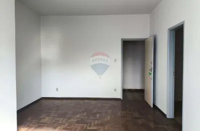 Apartamento com 3 quartos para alugar na Avenida Presidente Itamar Franco, 751, Centro, Juiz de Fora