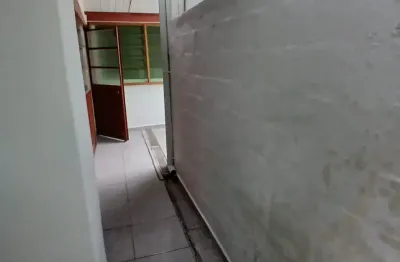 Casa com 1 quarto para alugar no Butantã, São Paulo 