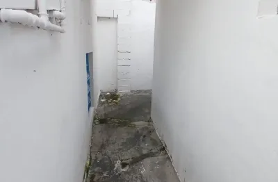 Casa com 1 quarto para alugar na Vila Dalva, São Paulo 