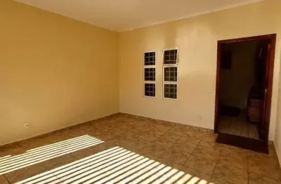 Casa com 2 quartos à venda no Centro, Sertãozinho 
