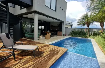 Magnífica, Moderna e Exclusiva Casa no Alphaville Esplanada 3