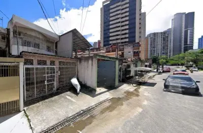 Casa no umarizal com 300 m² com 4/4 sendo 1 suíte + dce e 2 vagas - belém - pa