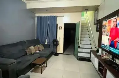 Casa 2 pavimentos - 120 m² com 2 suítes, piscina churrasqueira e 2 vgs - marco - belém - pa