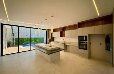 Casa em condomínio fechado com 4 quartos à venda na Rua Bálsamo, 30, Jardins Nápoles, Senador Canedo