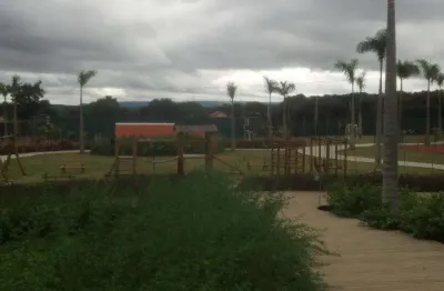 Terreno à venda no Centro, Pardinho 