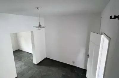 Casa com 2 quartos para alugar no Jardim D'Abril, Osasco 