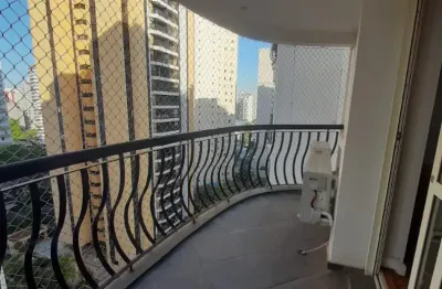 Apartamento com 3 quartos para alugar em Moema, São Paulo 