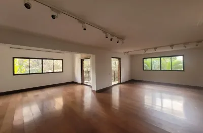 Apartamento de fino acabamento perto do parque ibirapuera!