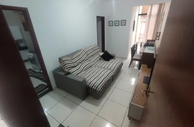 Apartamento GARDEN com vaga coberta e frente para rua, oportunidade