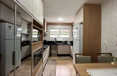 Casa com 4 quartos à venda na Rua Capitão Anaxágoras Aires Neto, 47, Estreito, Florianópolis