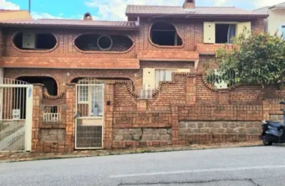 Casa com 3 quartos à venda na Rua São Cristóvão, 207, Coqueiros, Florianópolis
