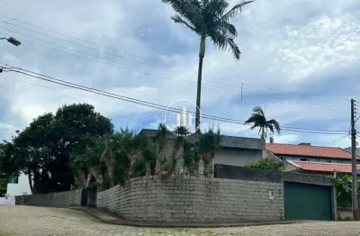 Casa com 3 quartos à venda na Rua Sebastião Catão Callado, 52, Coqueiros, Florianópolis