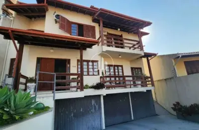 Casa com 4 quartos à venda na Rua Tenente Joaquim Machado, 185, Capoeiras, Florianópolis