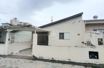 Casa com 3 quartos à venda na Rua Professora Maria Luiza Rodrigues, 55, Trindade, Florianópolis