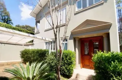 Casa a venda em alto de pinheiros, 3 quartos, 3 suíts, piscina.