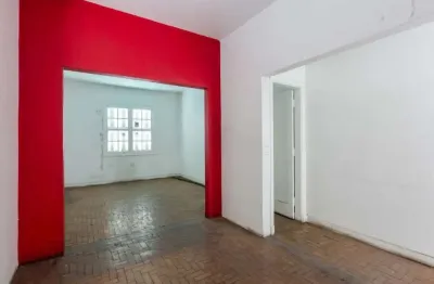 Casa comercial em pinheiros para locação , localizaão privilegiada.