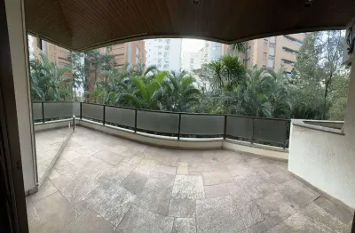 Apartamento à venda no itaim com 3 quartos sendo 3 suítes e 3 vagas de garagem