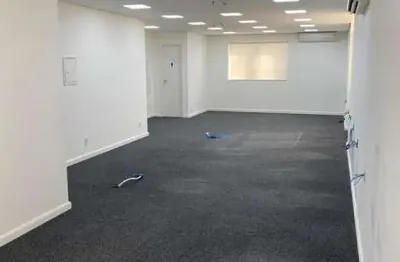 Conjunto comercial em itaim bibi com 200m2 excelente para investmento