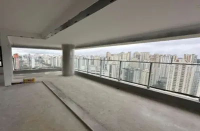 Apartamento à venda com 3 quartos sendo 3 suítes e 3 vagas de garagem