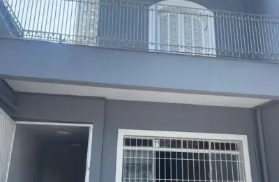 Casa para venda ou aluguel em vila santa cararina, 140m2, 2 quartos, quintal, lavabo, 2 vagas de garagem.