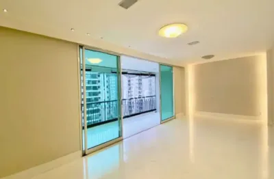 Apartamento à venda no brooklin com 3 quartos sendo 3 suítes e 3 vagas de garagem