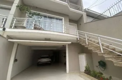 Lindo sobrado, 3 suítes, varanda gourmet, 305 m² a 5 minutos da estação parada inglesa