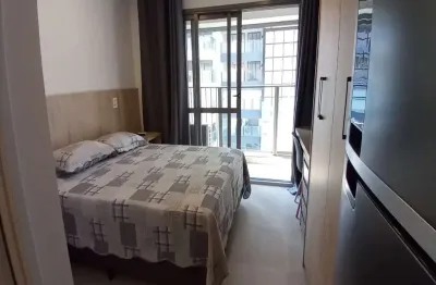 Studio para venda ou locacao, 26m2, completo!, varanda, fogao, microondas, geladeira, ar condicionado