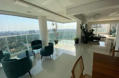 Cobertura à venda com 4 quartos sendo 4 suítes, 5 vagas de garagem e 316m².