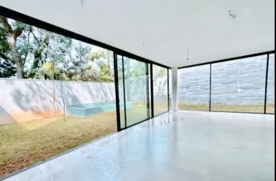 Casa à venda de alto padrão em condomínio fechado. condomínio unyco brooklin