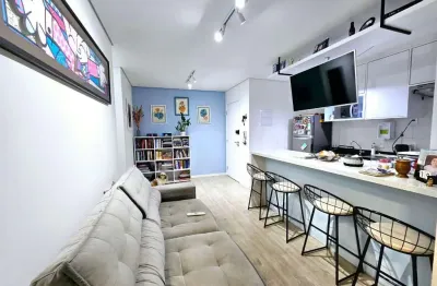 Apartamento à venda no brooklin com 2 dormitórios sendo uma suíte e 1 vaga na garagem. pertinho de tudo.