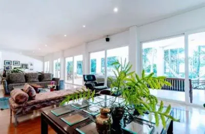 Casa em condomínio fechado com 4 quartos à venda na Rua Heron Domingues, 115, Jardim Cordeiro, São Paulo