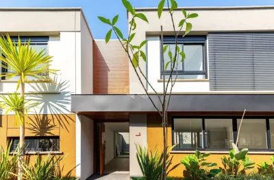 Casa a venda no condomínio Venezía, 4 quartos com 4 suítes, 4 vagas