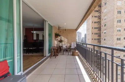 Apartamento à Venda no Brooklin com 3 Quartos sendo 3 Suítes e 3 Vagas de Garagem!