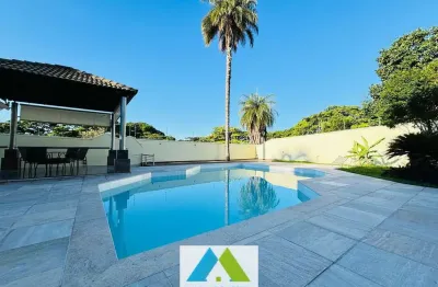 Casa linda, no bandeirantes, por um preço inacreditável! só r$ 3.790.000,00, excelente localização, suítes, salas amplas, piscina, maravilhosa área gourmet.
