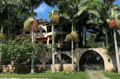 Casa alto padrão 4 suítes com 1000m² de terreno – barra, balneário camboriú