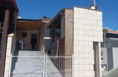 Casa 2 dormitórios no loteamento jardins, bairro bela vista- palhoça