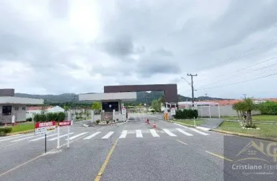 Casa 3 dormitórios em condomínio fechado moradas 3, bela vita - palhoça - sc