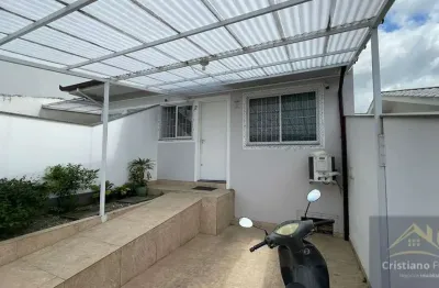 Casa de 2 dormitórios no loteamento jardins, bairro bela vista na palhoça.