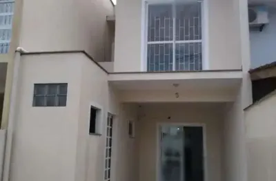 Sobrado à venda 2 dormitórios no jardim botânico em potecas - são josé/sc