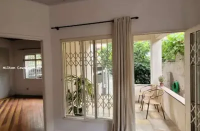 Casa para Locação em São Paulo, Santo Amaro, 4 dormitórios, 1 suíte, 3 banheiros, 2 vagas