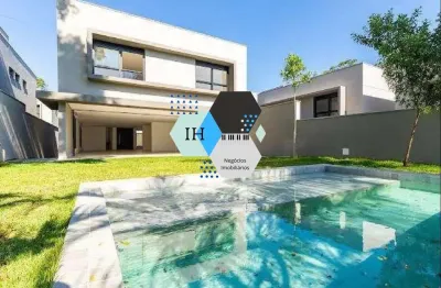 Imponente casa em condomínio à venda ou locação na chácara santo antônio, são paulo-sp: 4 quartos, 4 suítes, 2 salas, 7 banheiros, 845,83 m² de área.