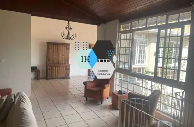 Casa 4 dorms, 4 suítes, 4 vagas, 550m² para locação no condomínio Cafezal VI em Itupeva, Oportunidade!!