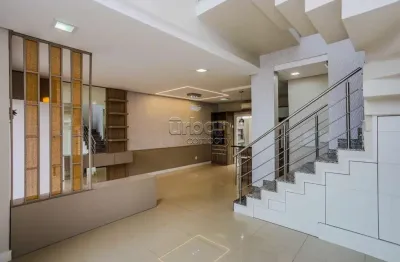 Casa em condomínio fechado com 3 quartos à venda na rua jatobá, 157, moinhos de vento, canoas por r$ 770.000